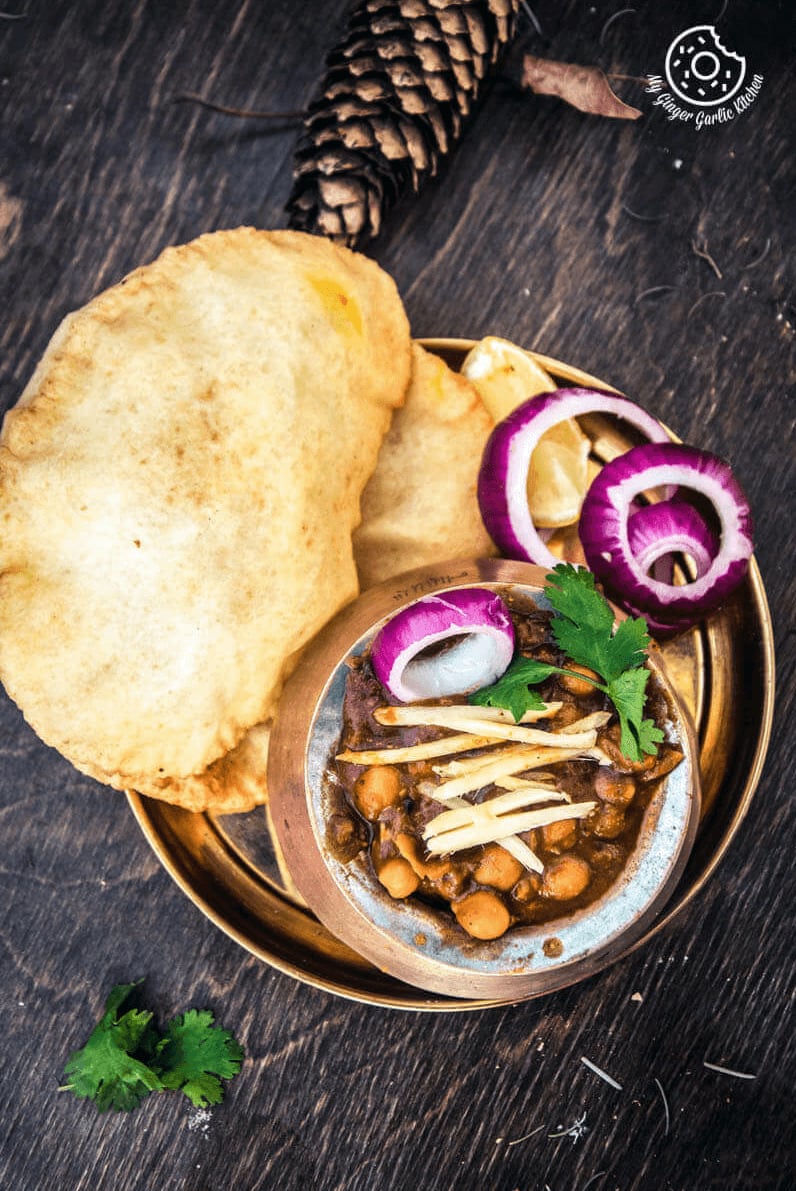 famous chole bhature in Delhi